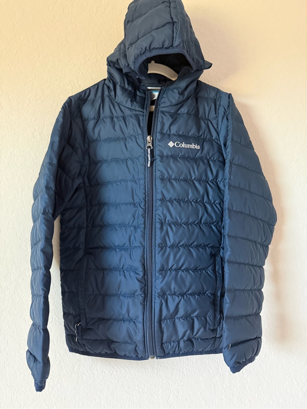 Columbia Boy’s Dark Blue Hooded Packable Puffer Jacket